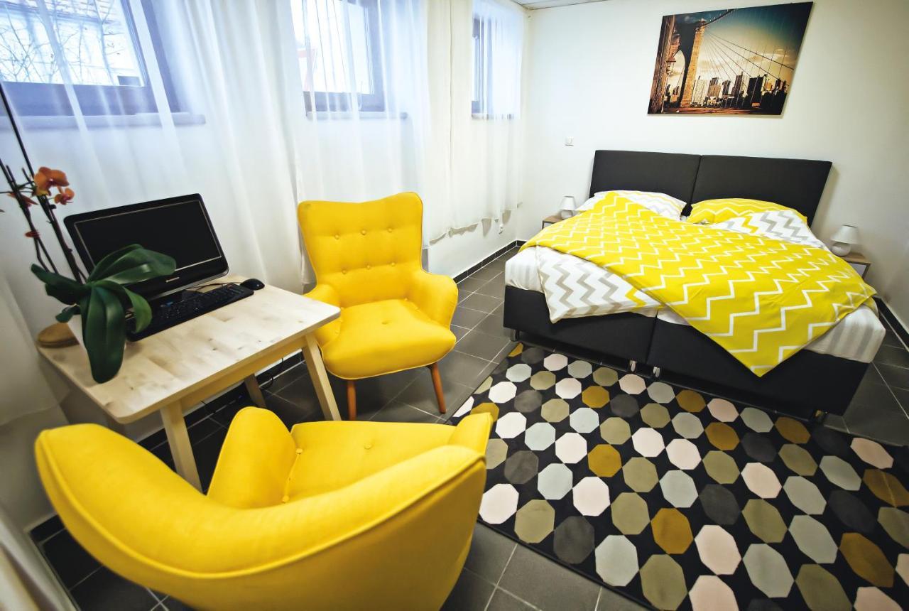 Nice Accommodation In Mikulov Zewnętrze zdjęcie