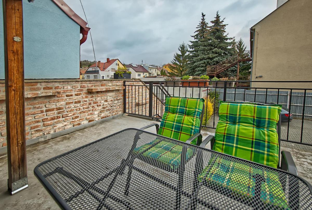 Nice Accommodation In Mikulov Zewnętrze zdjęcie