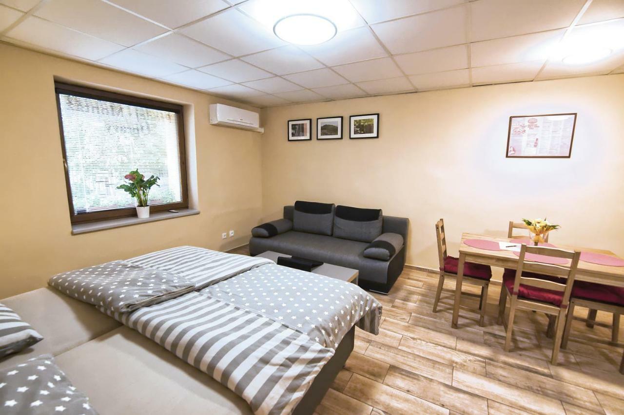 Nice Accommodation In Mikulov Zewnętrze zdjęcie